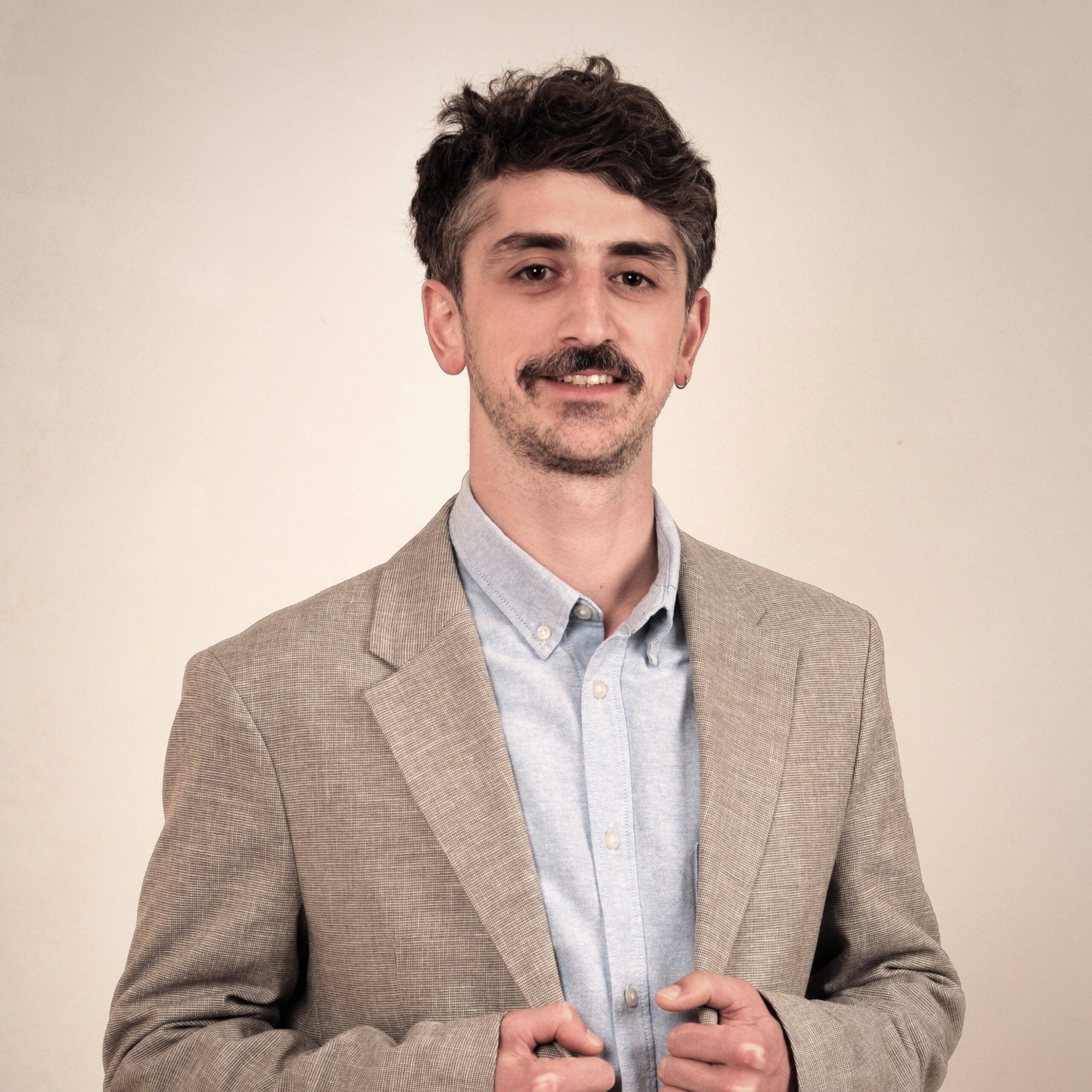 არჩილ ავალიშვილი